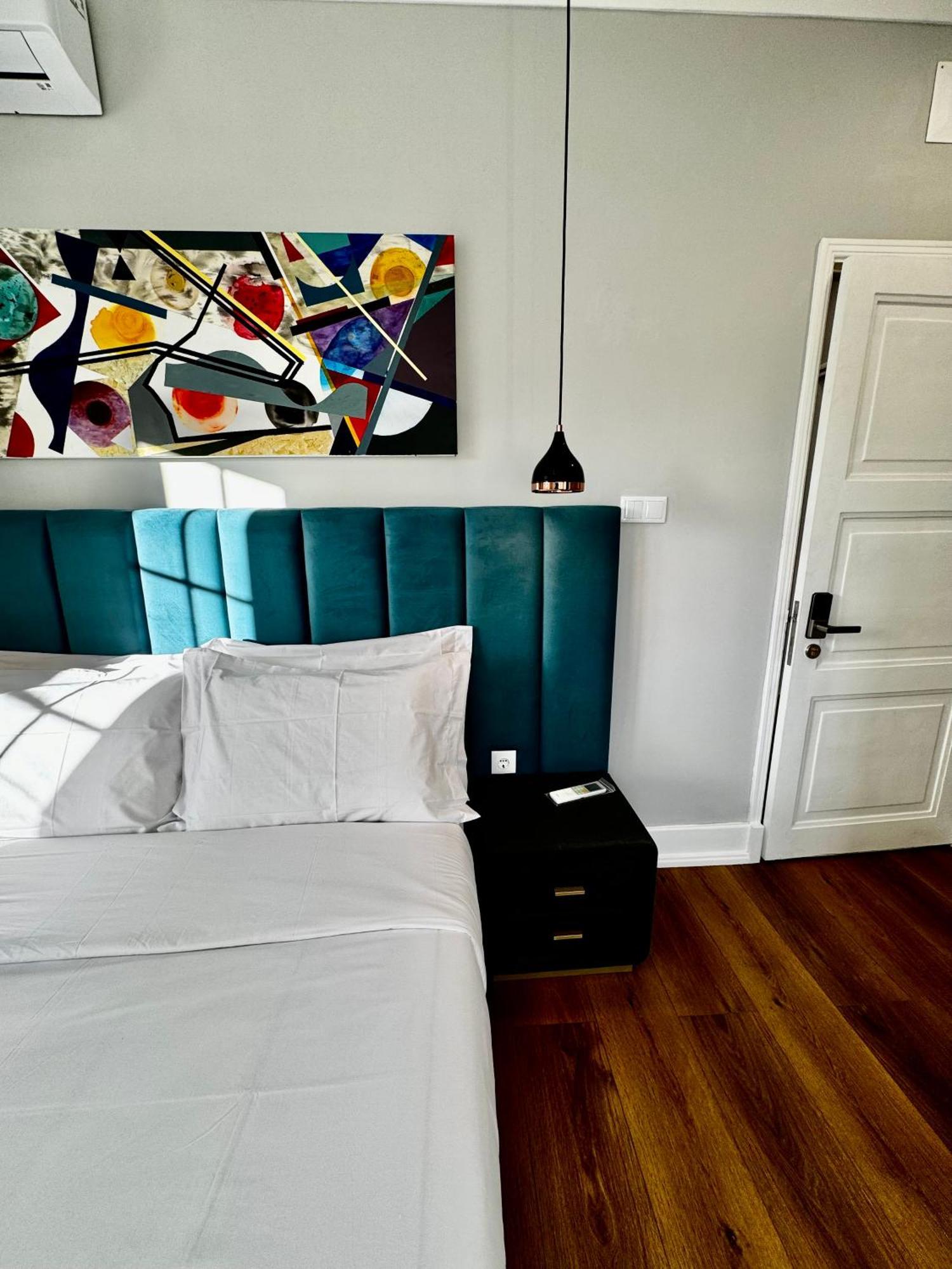 Relax And Explore Lisbon Suites And Rooms Exterior photo